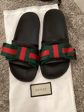 Gucci slides